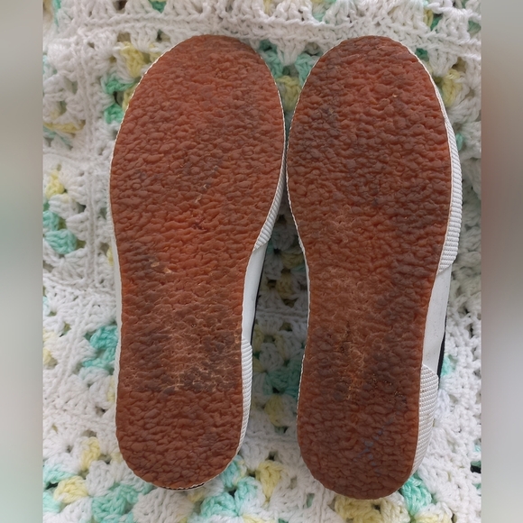 Superga Unisex Adults Black/White Sneakers Size 6M/7.5 W US - Picture 8 of 15